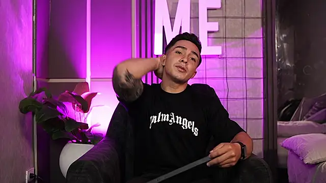 Ryan Hunt online show from October 13, 7:48 pm