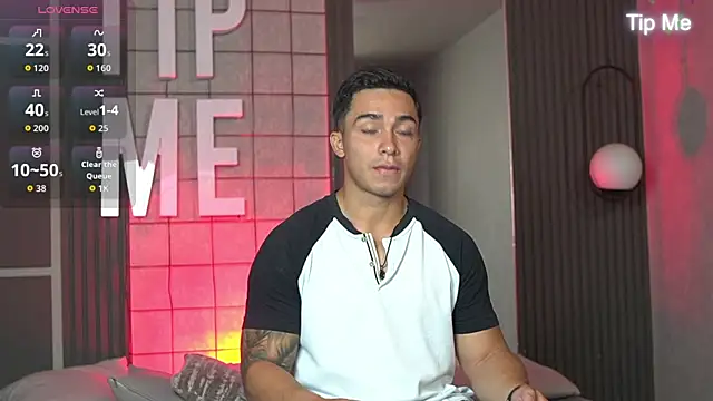 Ryan Hunt online show from September 20, 12:43 pm