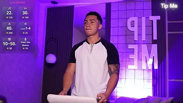 Ryan Hunt online show from January 9, 12:34 pm