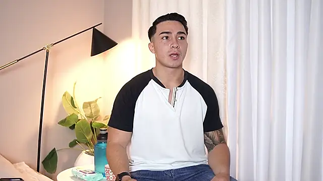 Ryan Hunt online show from October 28, 11:53 am