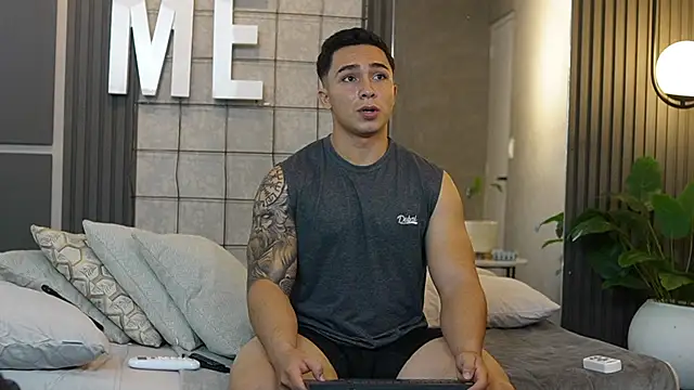 Ryan Hunt online show from March 4, 2:53 pm