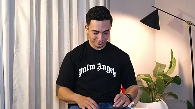 Ryan Hunt online show from October 24, 8:13 am