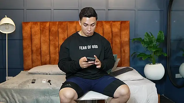 Ryan Hunt online show from March 19, 12:56 pm