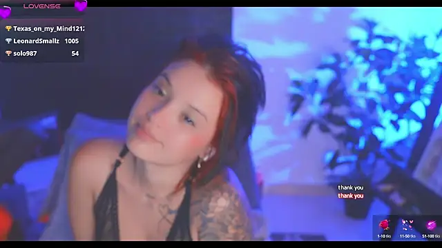 Snapshot of LorenRosse chatting on March 20, 2:29 am LorenRosse online show from March 20, 2:29 am