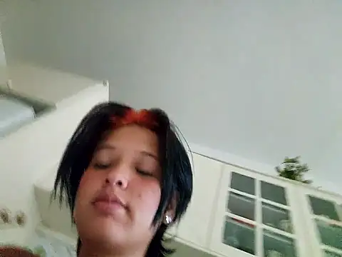 Snapshot of LorenRosse chatting on September 25, 4:18 am LorenRosse online show from September 25, 4:18 am