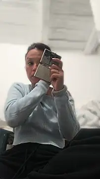 LorenRosse online show from April 5, 8:26 pm