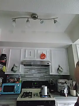 Snapshot of DevilDahm chatting on January 5, 8:12 pm DevilDahm online show from January 5, 8:12 pm