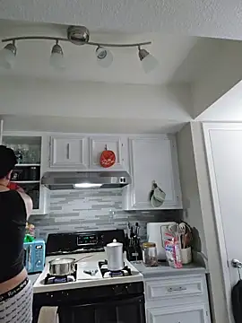 Snapshot of DevilDahm chatting on February 12, 8:19 pm DevilDahm online show from February 12, 8:19 pm