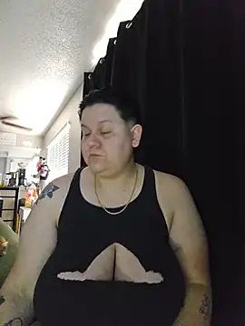 DevilDahm online show from October 28, 8:30 pm