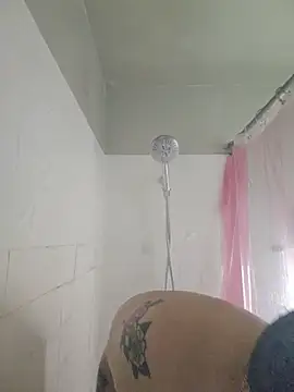 DevilDahm online show from November 28, 8:20 pm