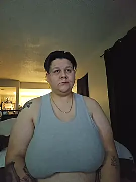 Snapshot of DevilDahm chatting on December 20, 5:21 am DevilDahm online show from December 20, 5:21 am