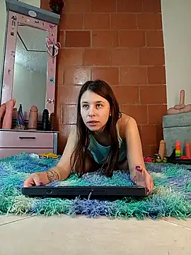 RubyEmerald online show from February 9, 3:04 am