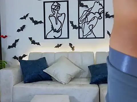 Deam Broowm online show from October 10, 11:27 pm