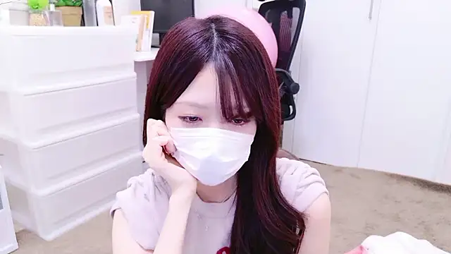 oxo yuna oxo online show from November 13, 11:30 pm