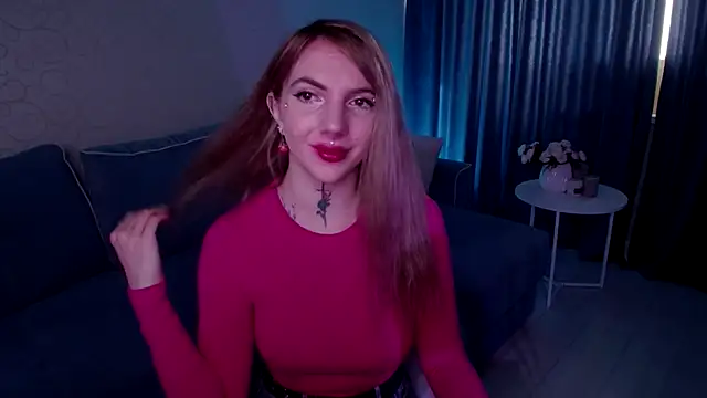 Snapshot of AnneTenet chatting on October 5, 7:10 am AnneTenet online show from October 5, 7:10 am