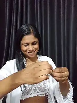 Snapshot of Sensual_indian7 chatting on June 7, 10:37 pm Sensual indian7 online show from June 7, 10:37 pm