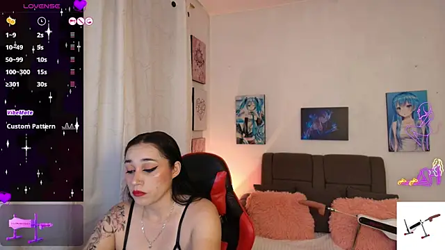 Snapshot of yeliana_sexxy chatting on July 16, 10:40 pm yeliana sexxy online show from July 16, 10:40 pm