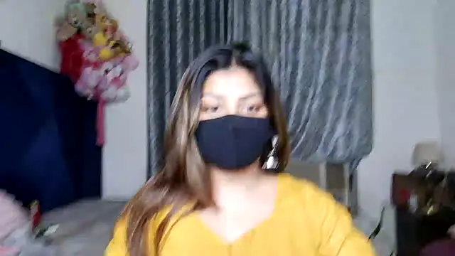 Hoty-Shivangi online show from June 25, 3:28 pm