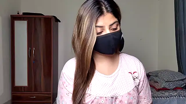 Hoty-Shivangi online show from March 17, 12:52 pm