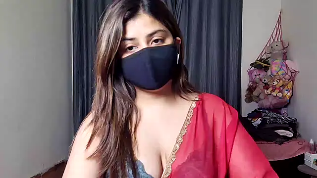 Hoty-Shivangi online show from February 17, 12:19 am