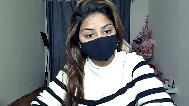 Hoty-Shivangi online show from February 7, 2:14 pm