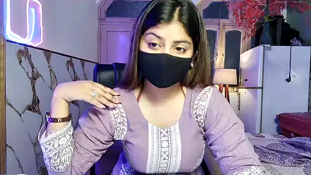 Hoty-Shivangi online show from July 15, 1:07 pm