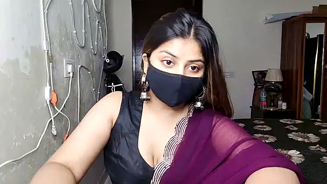 Hoty-Shivangi online show from June 24, 8:28 pm