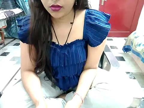 aarushi sharmaa online show from March 2, 11:39 pm
