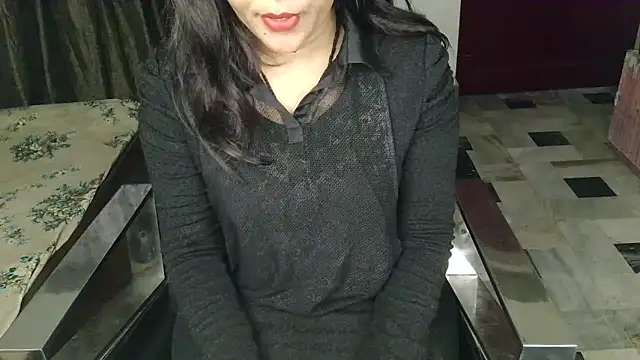 Snapshot of aarushi_sharmaa chatting on November 21, 4:22 am aarushi sharmaa online show from November 21, 4:22 am