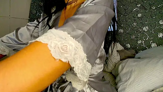 MOMMYJEVAA online show from March 24, 1:44 pm