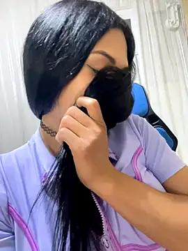 MOMMYJEVAA online show from December 2, 3:52 am