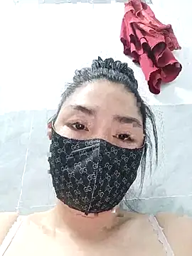 girldam95 online show from December 4, 12:37 pm