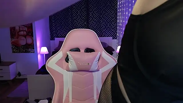 AliceSpark online show from January 21, 6:45 pm