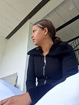 Snapshot of Daila_20_ chatting on October 31, 1:52 pm Daila 20 online show from October 31, 1:52 pm