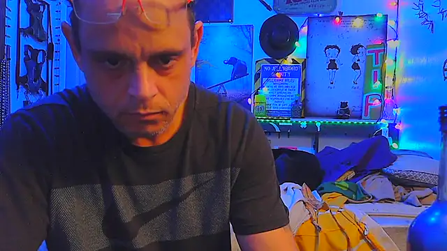 Buffshagswell online show from February 12, 8:52 pm