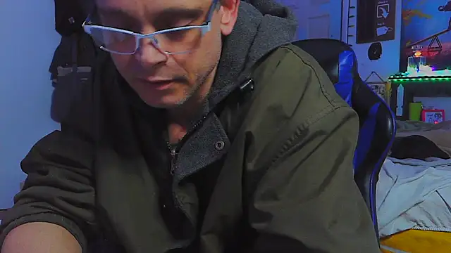 Buffshagswell online show from February 8, 6:44 am