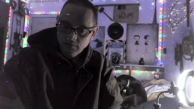 Buffshagswell online show from January 12, 3:41 pm