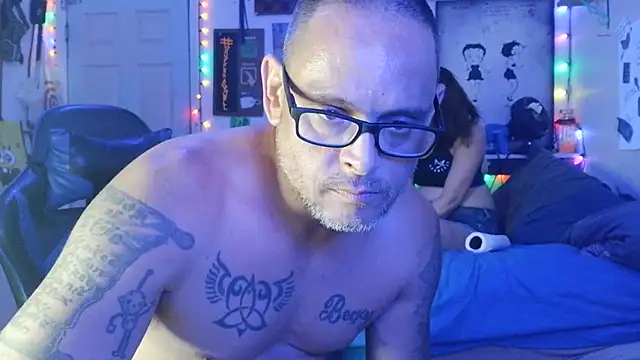 Buffshagswell online show from July 6, 3:13 am