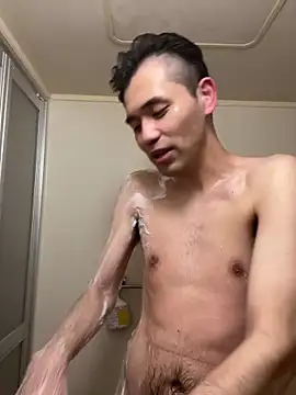 Snapshot of ryusei18570 chatting on March 14, 1:02 pm ryusei18570 online show from March 14, 1:02 pm