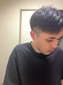 Snapshot of ryusei18570 chatting on November 2, 5:40 pm ryusei18570 online show from November 2, 5:40 pm