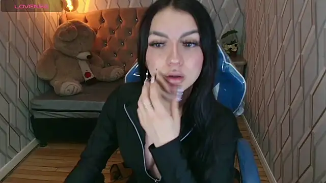 Angelchristix online show from October 28, 12:26 pm