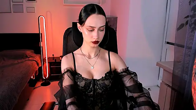 unaericaabistrong online show from February 18, 9:00 pm