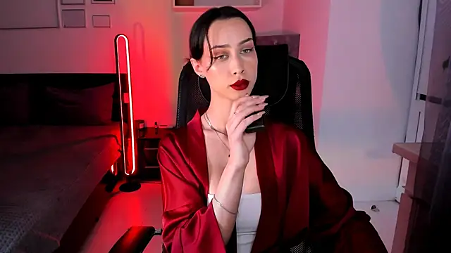 unaericaabistrong online show from April 15, 7:40 pm