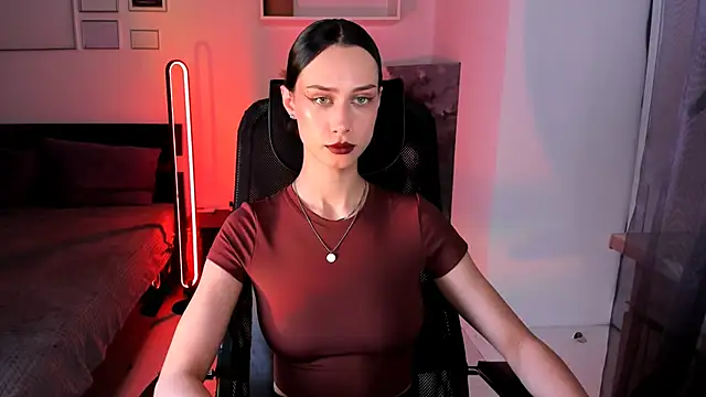 unaericaabistrong online show from April 1, 7:33 pm