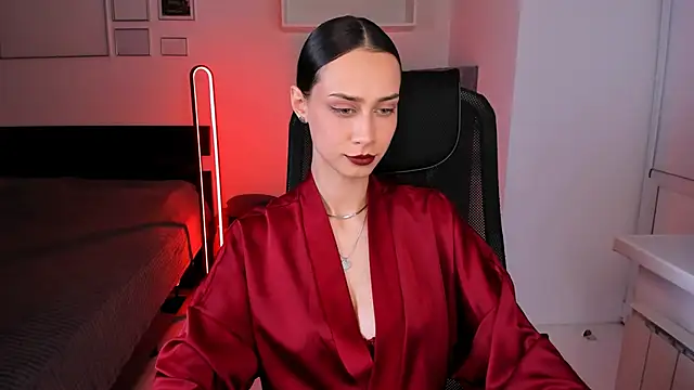 unaericaabistrong online show from October 6, 8:42 pm