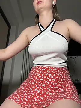 NickiLike online show from June 2, 5:57 pm