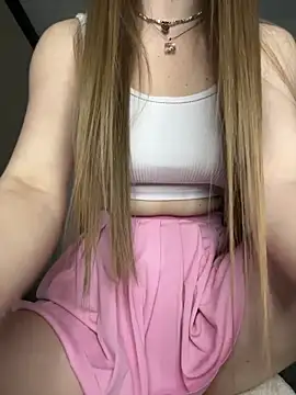 NickiLike online show from February 19, 6:38 pm