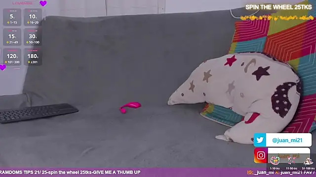 juanmiss online show from November 21, 7:13 pm