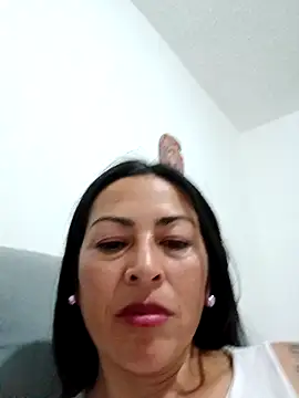 Snapshot of MARIANA-12_ chatting on February 20, 2:40 am MARIANA-12 online show from February 20, 2:40 am