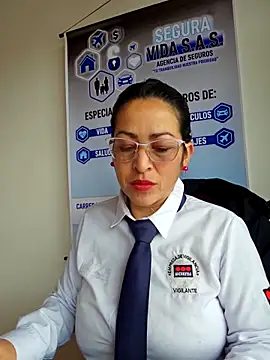 Snapshot of MARIANA-12_ chatting on October 18, 12:18 pm MARIANA-12 online show from October 18, 12:18 pm